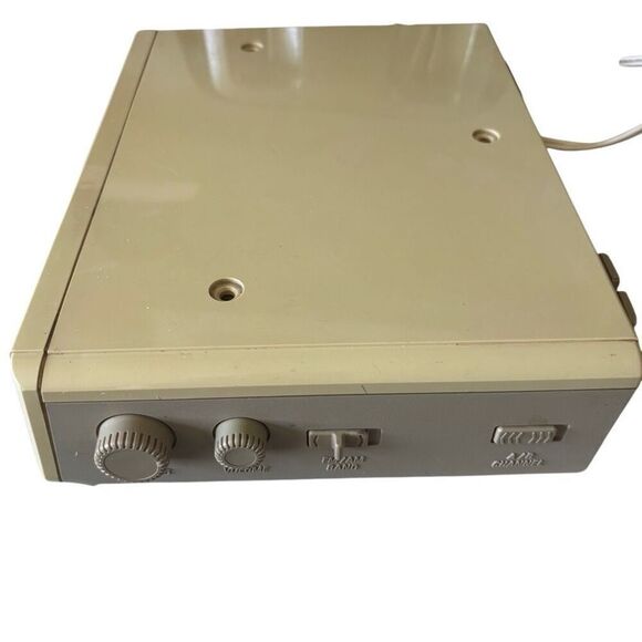 GE Spacemaker Clock Radio Intercom Model 7-4295A - Picture 4 of 8